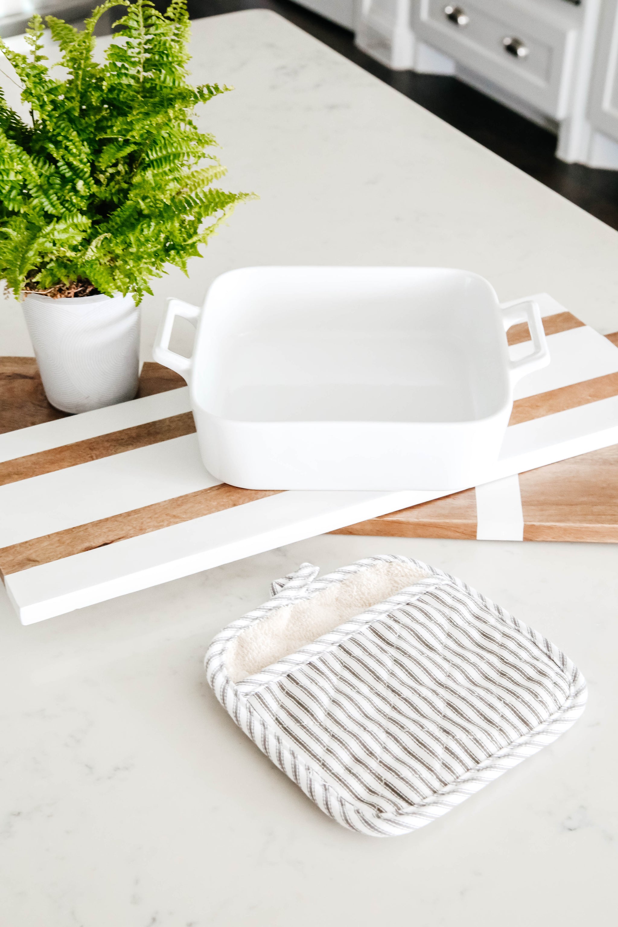 Pewter + White Stripe Pot Holder – A Blissful Nest